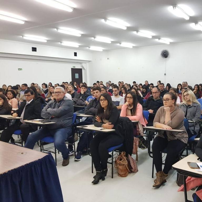 palestra_direito_uniandrade_01 palestra_direito_uniandrade_01